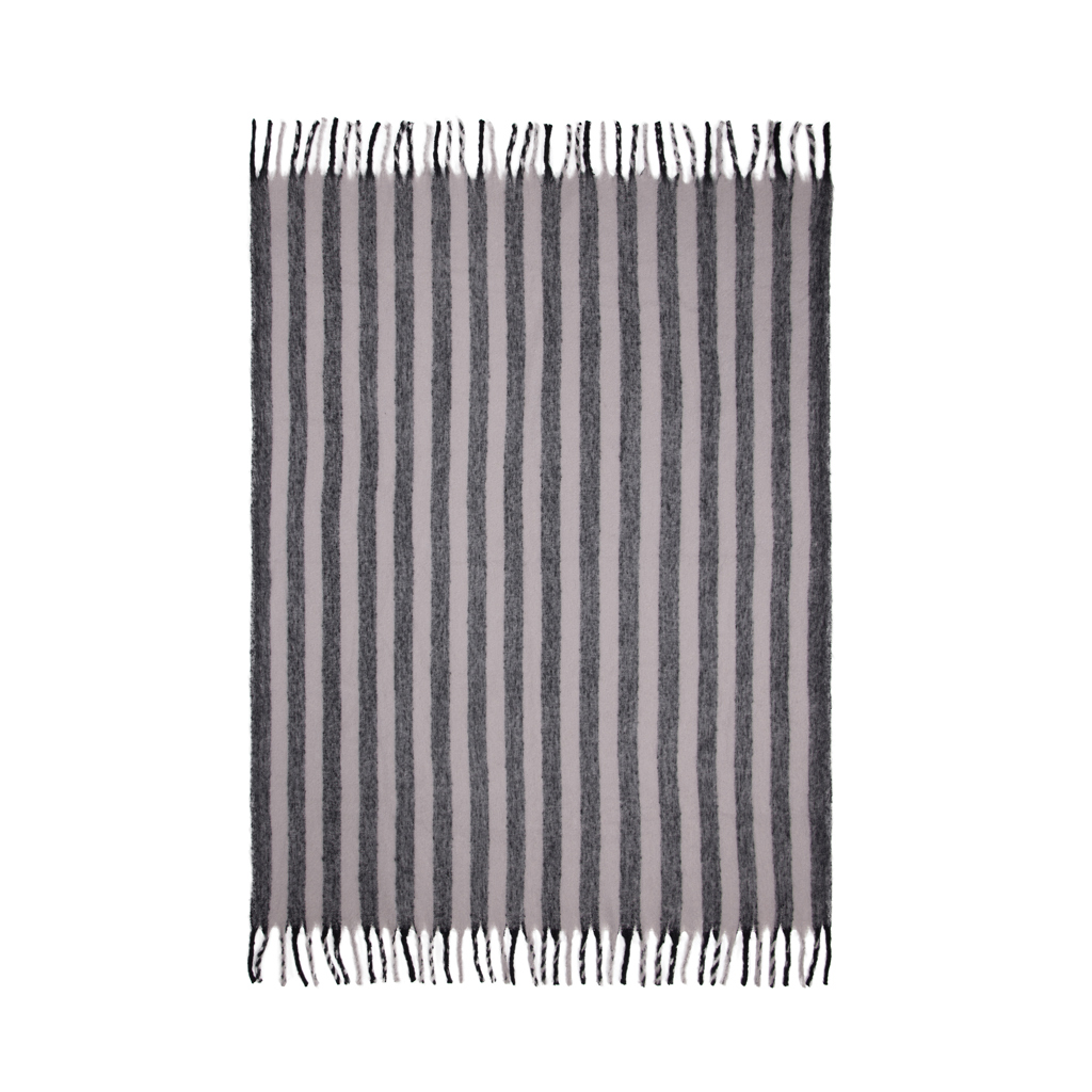 VINGA Lioro Decke aus Wollmischung, 170 × 130 cm, mit graviertem Logo-Aufnäher