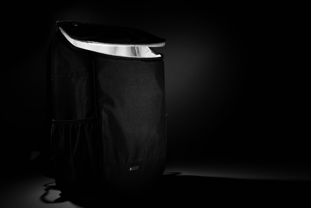 Swiss Peak AWARE 1200D Deluxe Kühlrucksack recycelt, bestickbar und bedruckbar