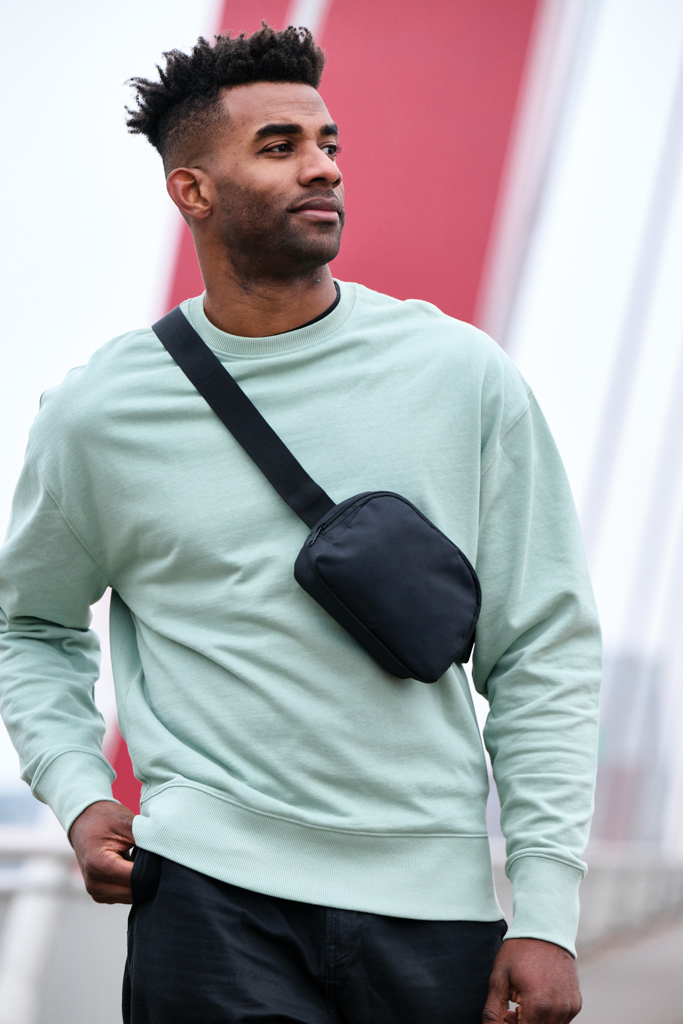 Aero Aware RPET Sling Bag von XD Collection bedrucken