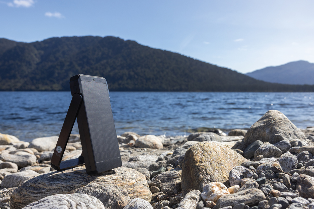 XD Xclusive Skywave Solar-Powerbank 10.000 mAh aus RCS-recyceltem ABS