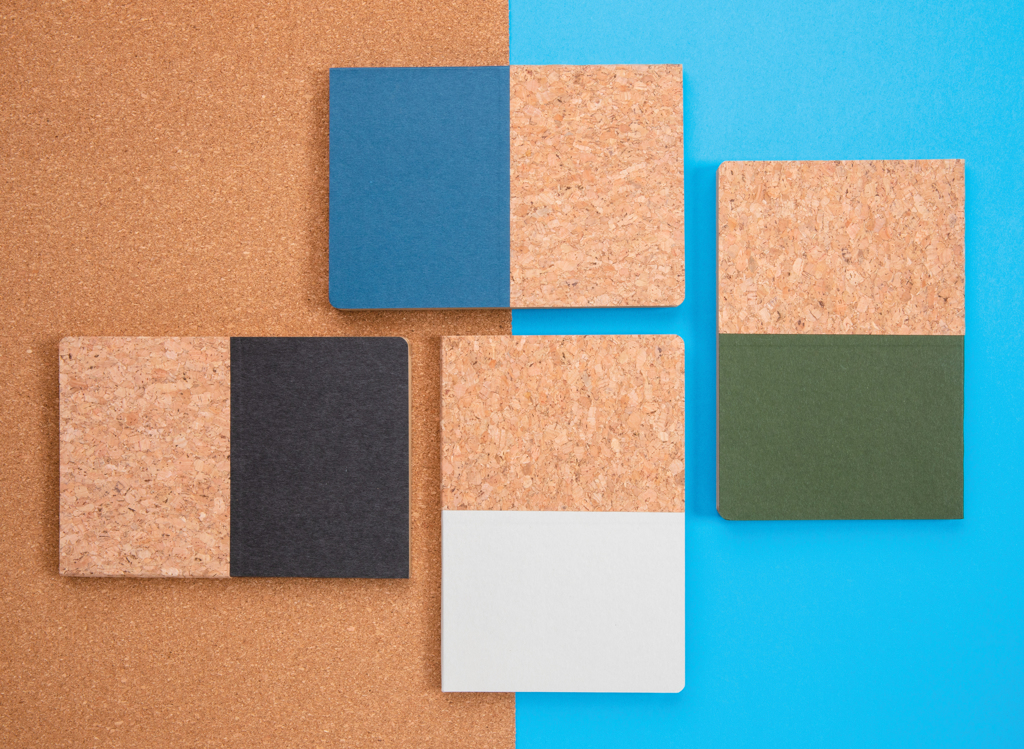 XD Collection A5 Notizbuch mit Kork- & Kraftpapier-Einband, 160 Seiten, bedruckbar