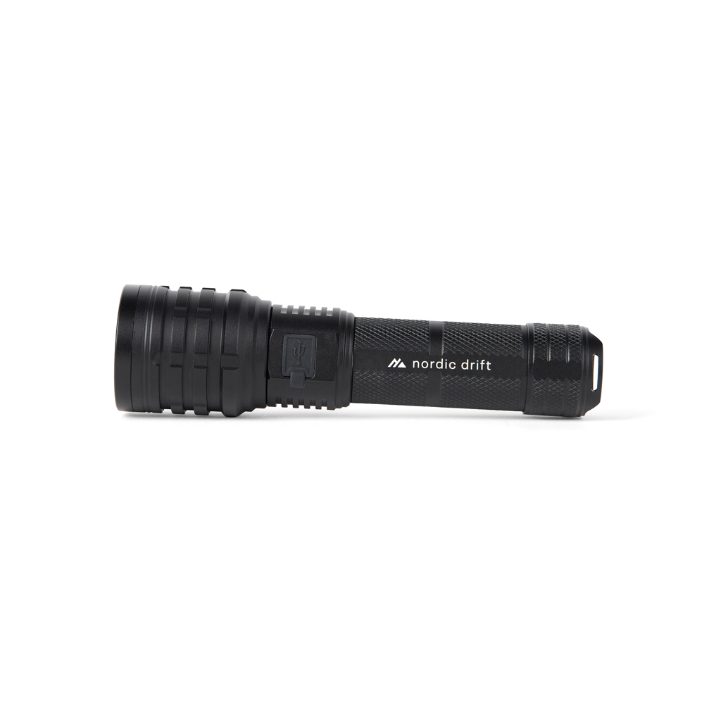 Nordic Drift Everest Akku-Taschenlampe 1.000 Lumen mit Zoom – mit Logo