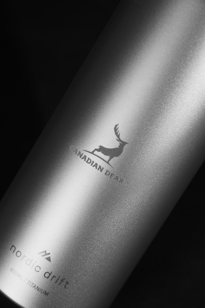 Nordic Drift Trail Titan-Wasserflasche 600 ml, ultraleicht, mit Lasergravur oder Tampondruck