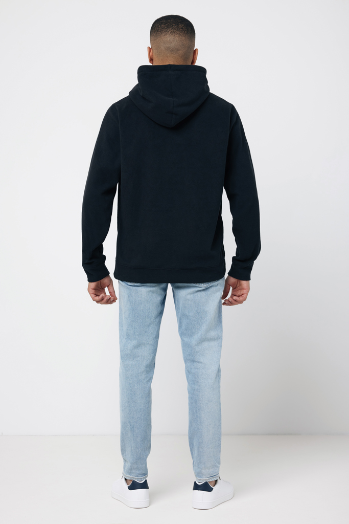 iqoniq Trivor Unisex-Mikrofleece-Hoodie aus 100% recyceltem Polyester, mit Stickerei oder Aufnäher veredelbar