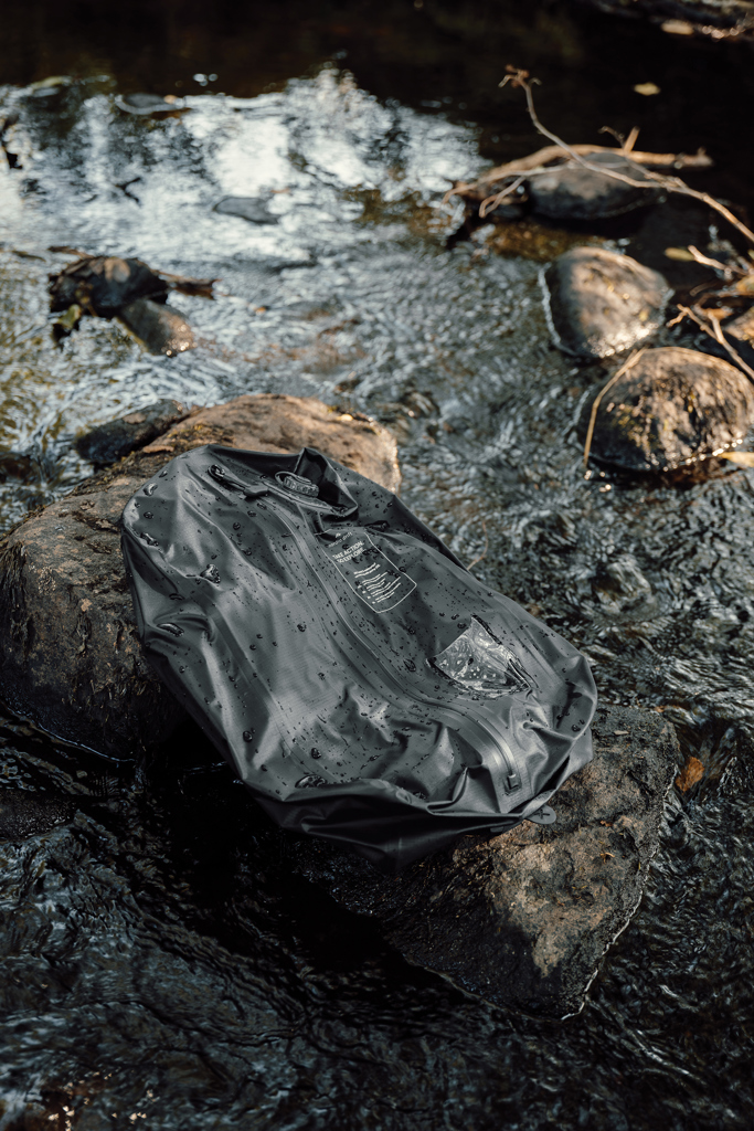 Nordic Drift Trail Vakuumbeutel mit Pumpe, 20 l, IPX8 - mit Logo bedruckbar