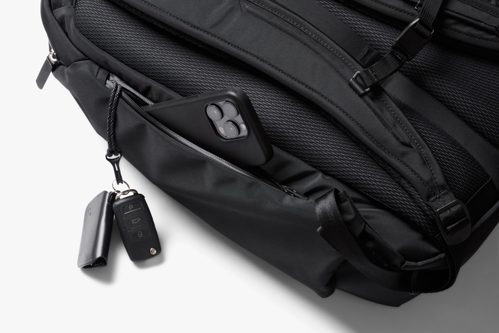 Bellroy Transit Rucksack — 16-Zoll-Laptop-Reiserucksack aus recyceltem PET Bellroy Transit Rucksack — 16-Zoll-Laptop-Reiserucksack aus recyceltem PET