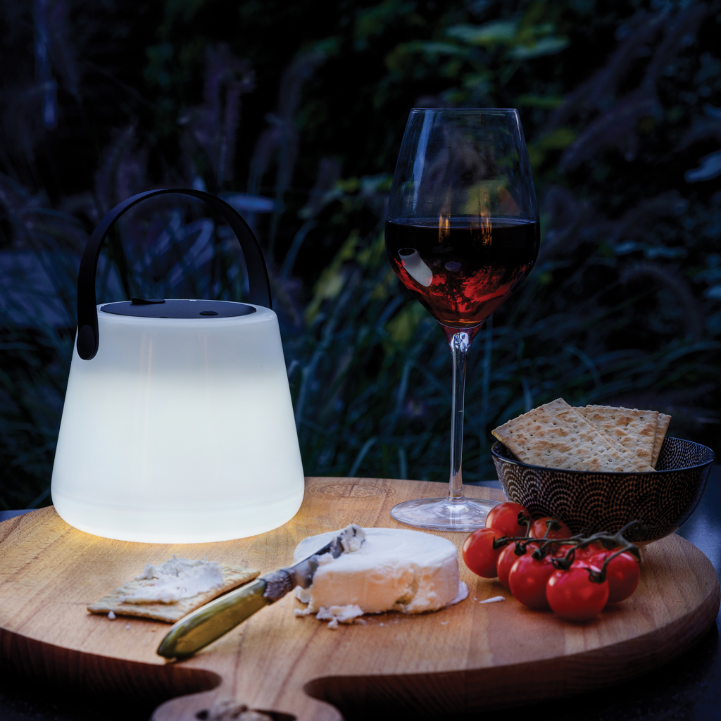 SolarGlow LED-Solartischleuchte aus RCS-recyceltem Kunststoff mit USB-C, bedruckbar