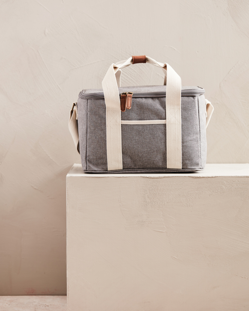 VINGA Sortino City Cooler – Kühltasche aus PET mit PEVA-Polsterung VINGA Sortino City Cooler – Kühltasche aus PET mit PEVA-Polsterung
