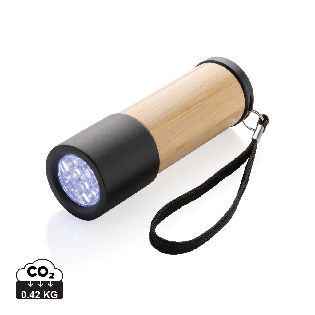 XD Collection Bambus-Taschenlampe mit recyceltem ABS, 30 Lumen, AAA-Betrieb XD Collection Bambus-Taschenlampe mit recyceltem ABS, 30 Lumen, AAA-Betrieb