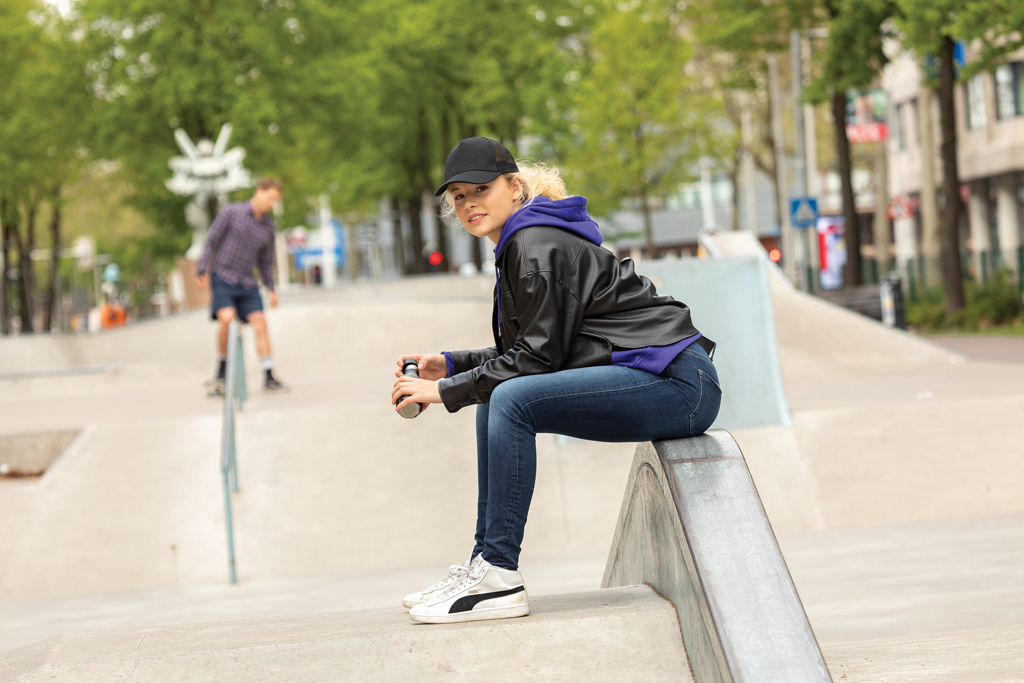 Trucker-Cap aus rCotton & rPET mit AWARE Tracer, bestickbar — XD Collection Trucker-Cap aus rCotton & rPET mit AWARE Tracer, bestickbar — XD Collection