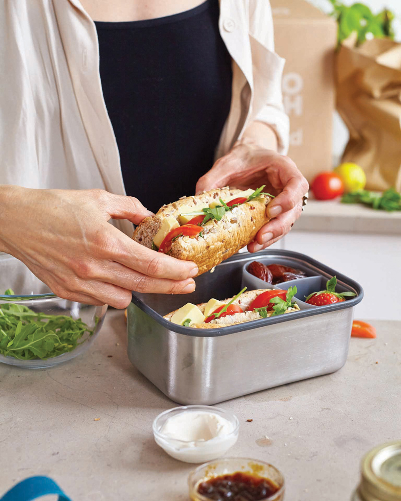Black+Blum Sandwich-Box groß aus Edelstahl mit Bambusdeckel — bedruckbar Black+Blum Sandwich-Box groß aus Edelstahl mit Bambusdeckel — bedruckbar