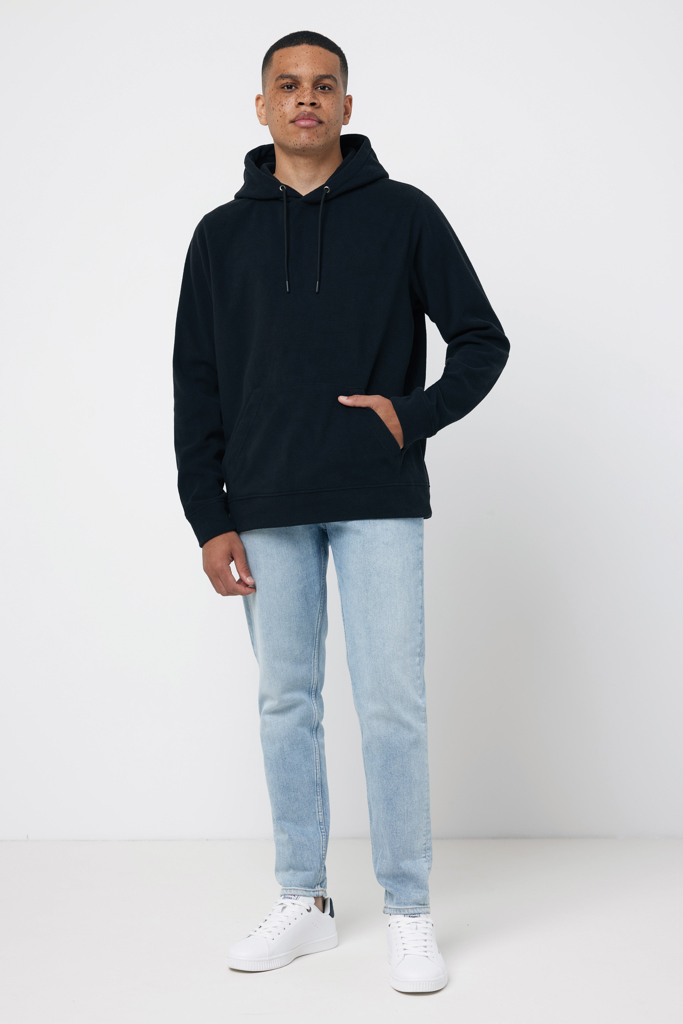iqoniq Trivor Unisex-Mikrofleece-Hoodie aus 100% recyceltem Polyester, mit Stickerei oder Aufnäher veredelbar