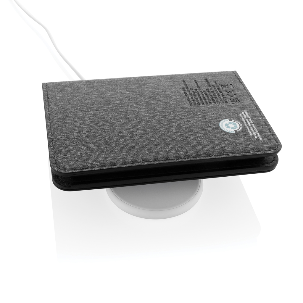 XD Collection Travelfinder Reisepass-Tasche mit Apple FindMy Tracker