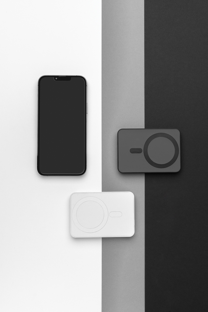 Magnetix Pocket Power 5000mAh aus recyceltem ABS – Ihr strahlendes Werbegeschenk Magnetix Pocket Power 5000mAh aus recyceltem ABS – Ihr strahlendes Werbegeschenk