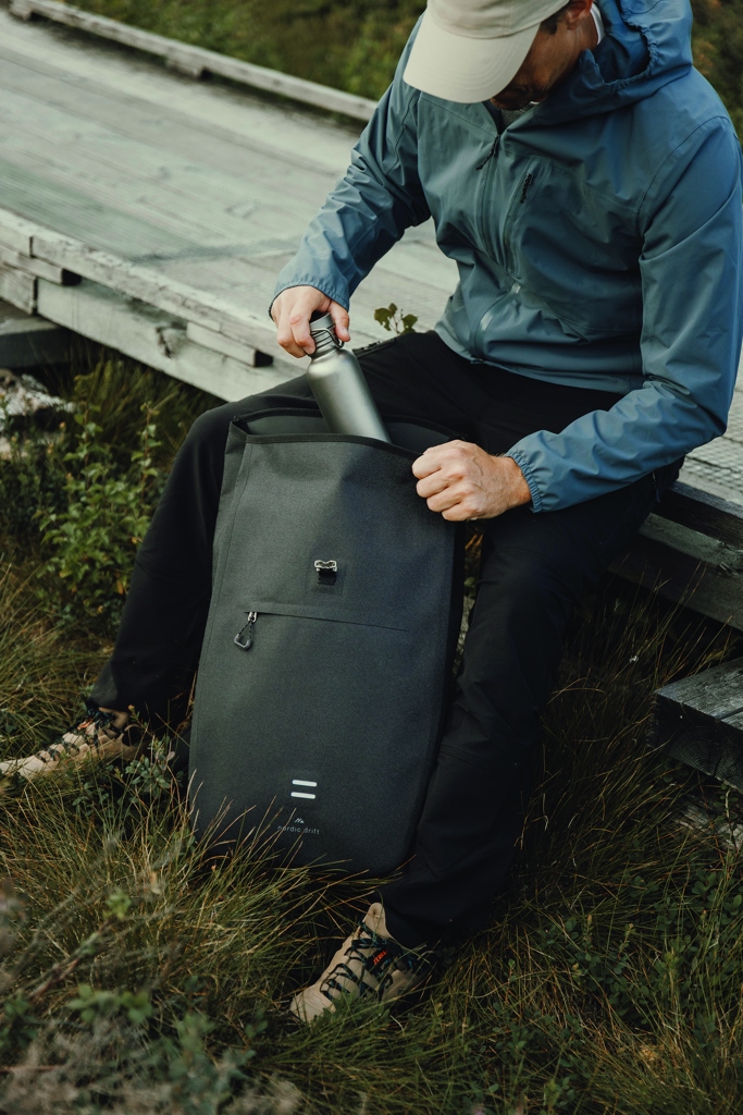 Nordic Drift Trail RCS Daypack 30 L – reflektierend, IPX5, mit Logodruck