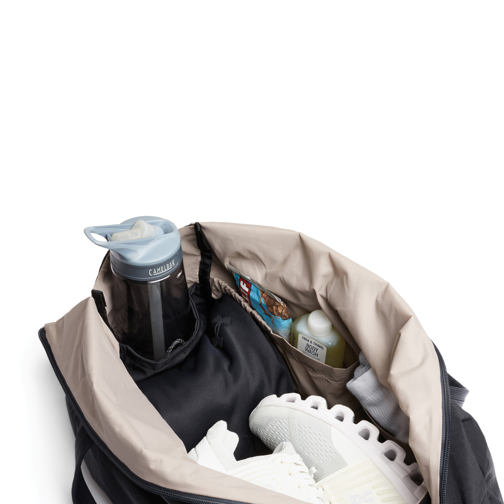 Bellroy Lite Duffel Reisetasche aus recyceltem PET