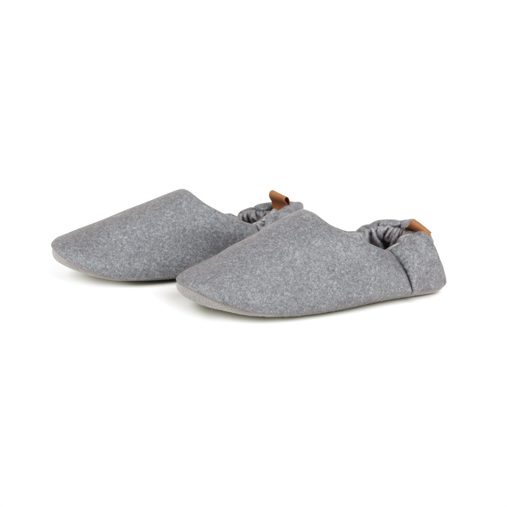 VINGA Moulton Hausschuhe L/XL aus RCS-recyceltem rPET