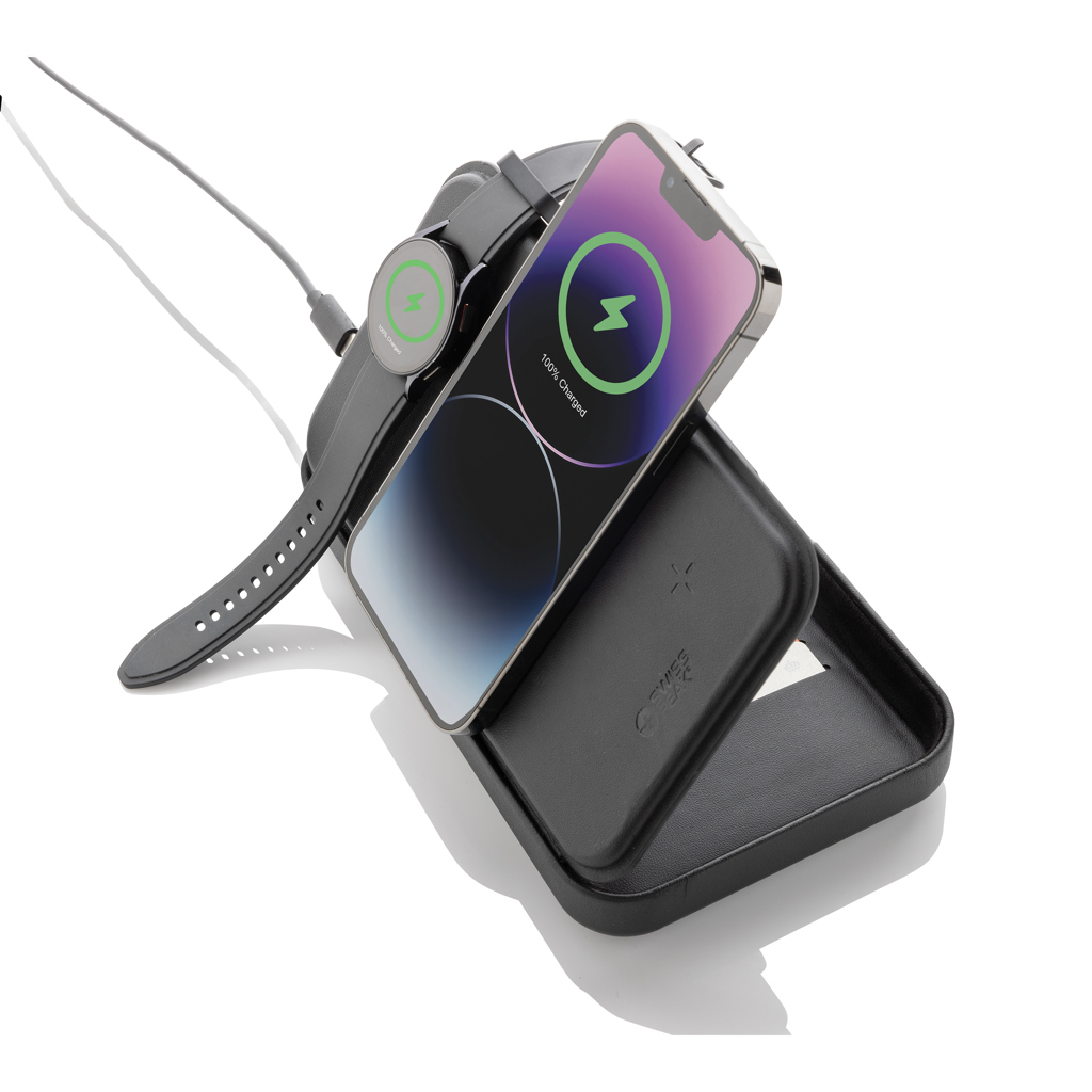 Swiss Peak Travel-Case mit 3-in-1-Wireless-Charger aus RCS-recyceltem PU
