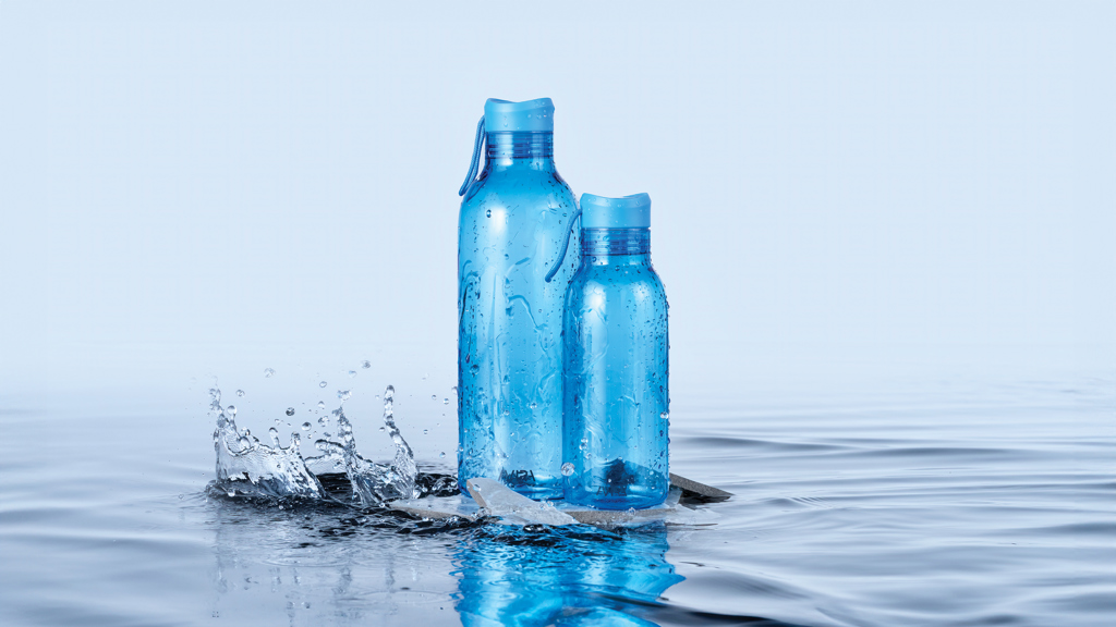 Avira Atik 1L Trinkflasche aus RCS-rezykliertem rPET, BPA-frei