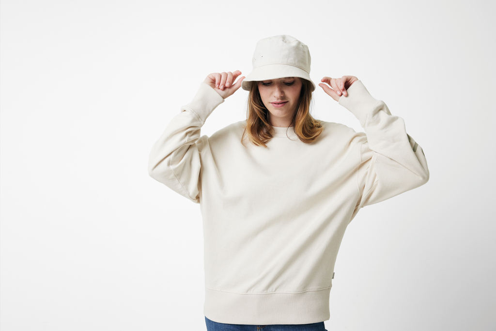 Impact AWARE™ Fischerhut aus recyceltem Canvas 285 g/m², ungefärbt, OneSize, bestickbar Impact AWARE™ Fischerhut aus recyceltem Canvas 285 g/m², ungefärbt, OneSize, bestickbar