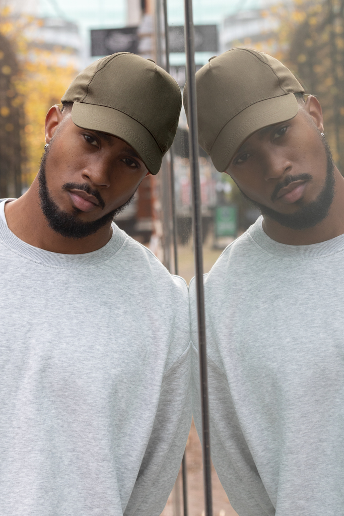 Impact 5-Panel Cap aus recyceltem Baumwoll-Polyester-Twill mit AWARE Tracer – bedruckbar