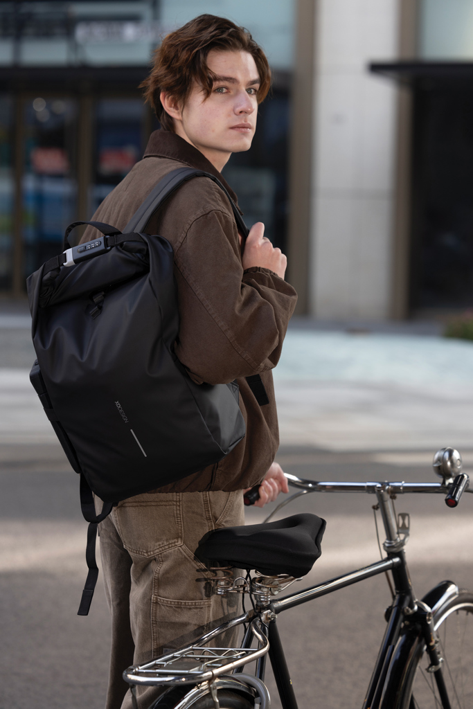 XD Design Urban Fahrrad-Rucksack wasserabweisend mit Zahlenschloss XD Design Urban Fahrrad-Rucksack wasserabweisend mit Zahlenschloss