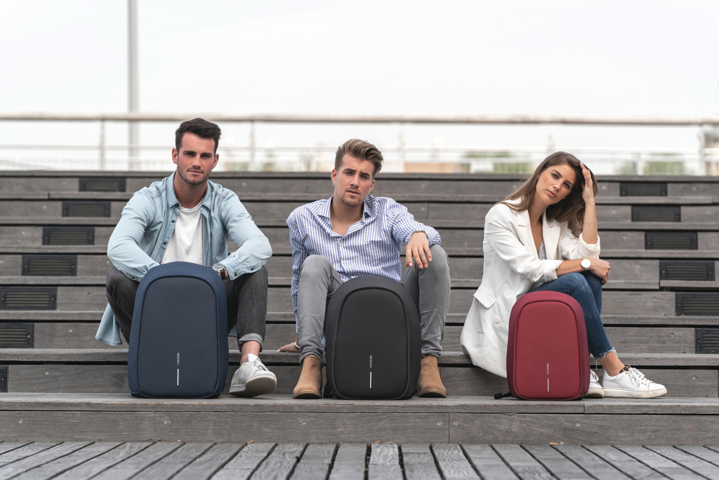 XD Design Bobby Hero XL Anti-Diebstahl-Rucksack aus rPET — bedruckbar XD Design Bobby Hero XL Anti-Diebstahl-Rucksack aus rPET — bedruckbar