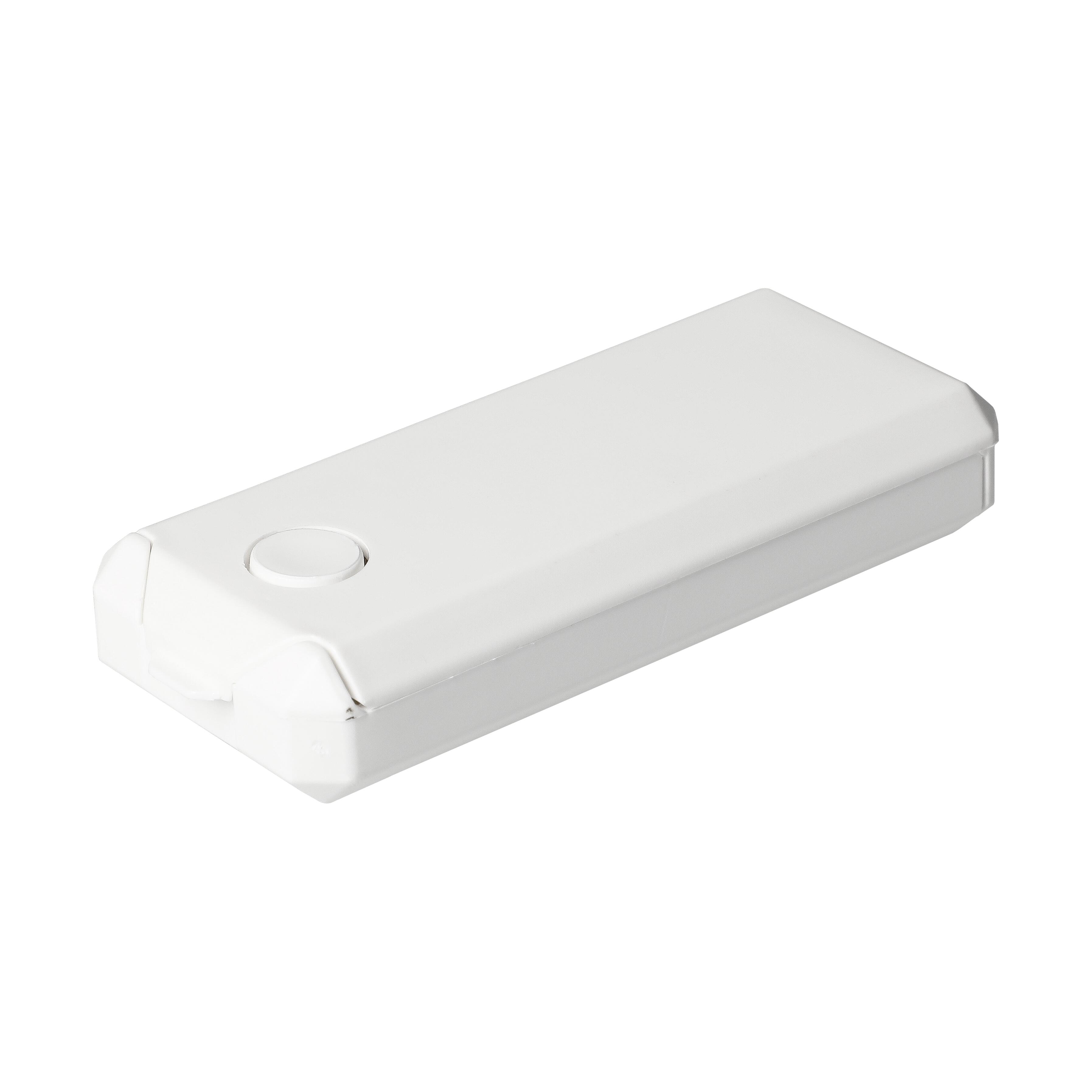 Pflasterbox "Stripe" – weiss Pflasterbox "Stripe" – weiss