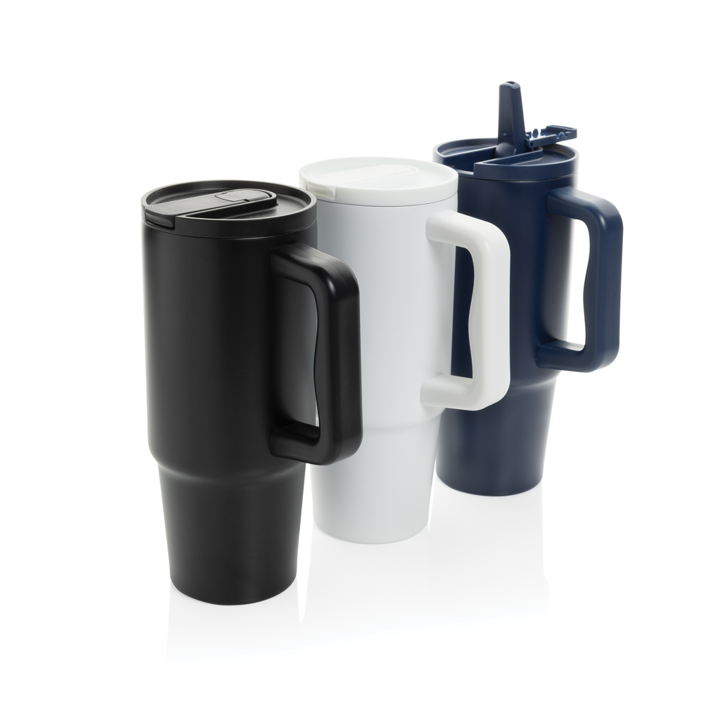 XD Collection Embrace Thermobecher 900 ml aus RCS-recyceltem Edelstahl, auslaufsicher, mit Logo veredelbar XD Collection Embrace Thermobecher 900 ml aus RCS-recyceltem Edelstahl, auslaufsicher, mit Logo veredelbar