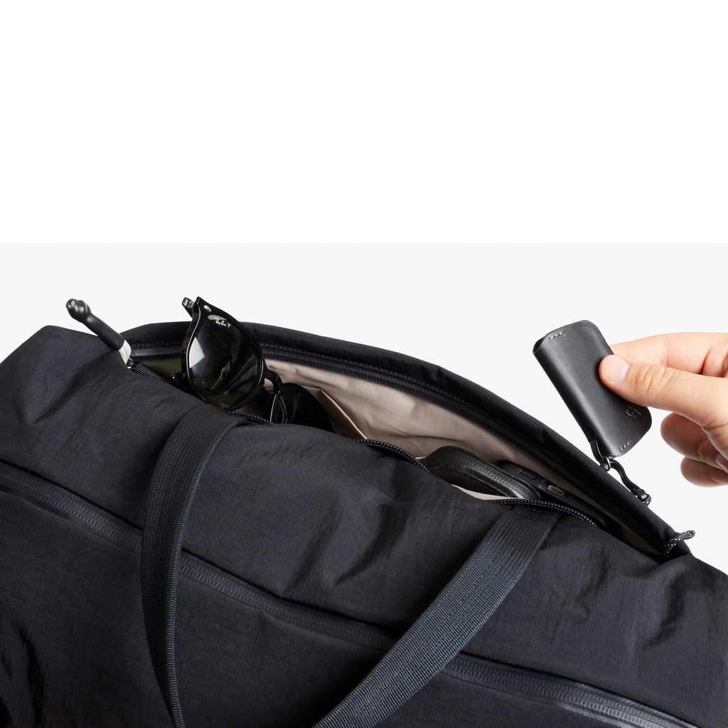 Bellroy Lite Duffel Reisetasche aus recyceltem PET