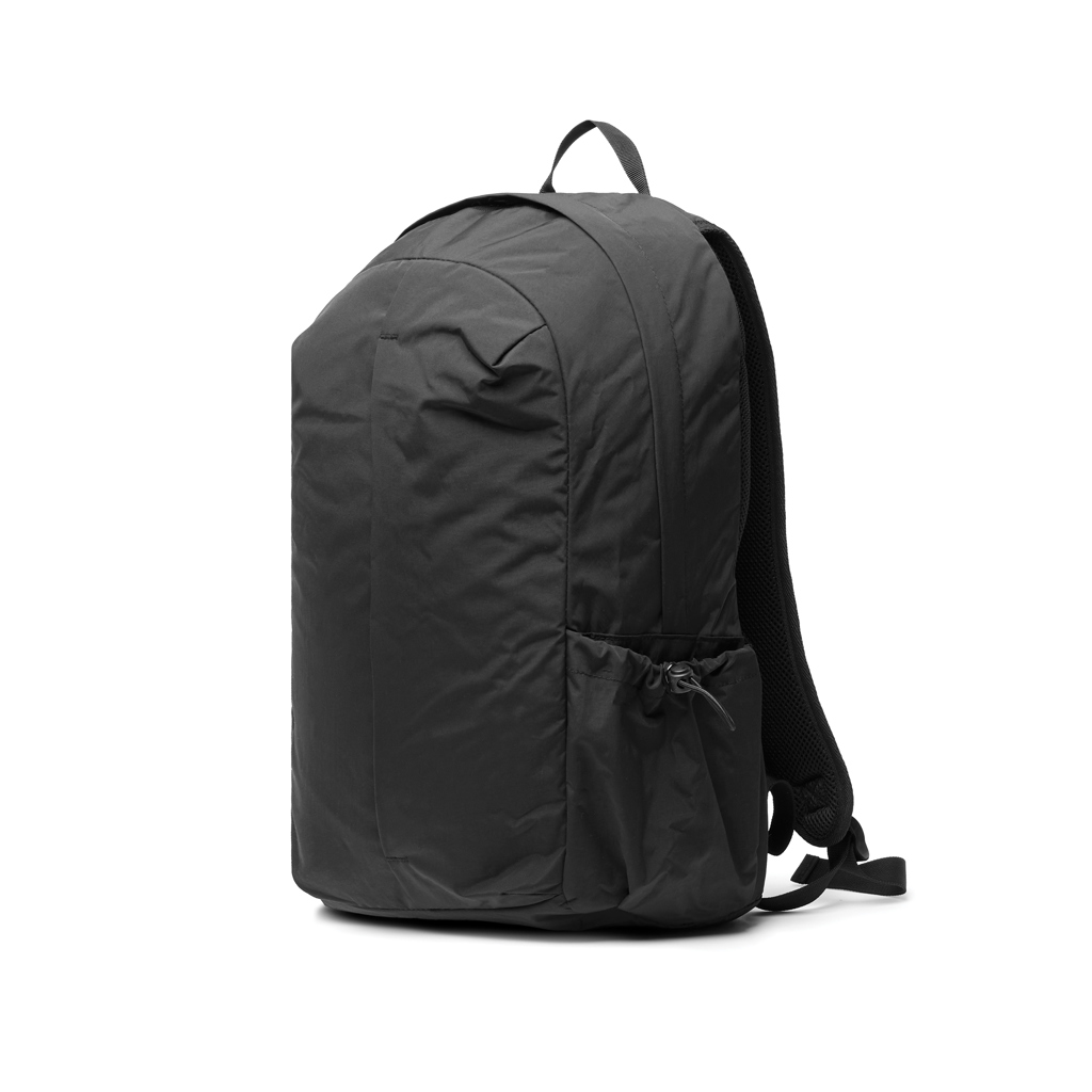 KENTO Urban Laptop-Rucksack 15,6 Zoll aus RCS recyceltem Nylon KENTO Urban Laptop-Rucksack 15,6 Zoll aus RCS recyceltem Nylon