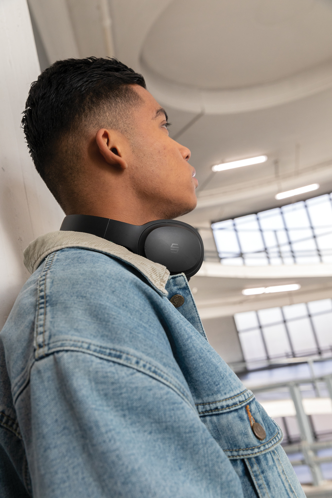 Urban Vitamin Belmont Bluetooth-Kopfhörer mit Logo-Druck Urban Vitamin Belmont Bluetooth-Kopfhörer mit Logo-Druck