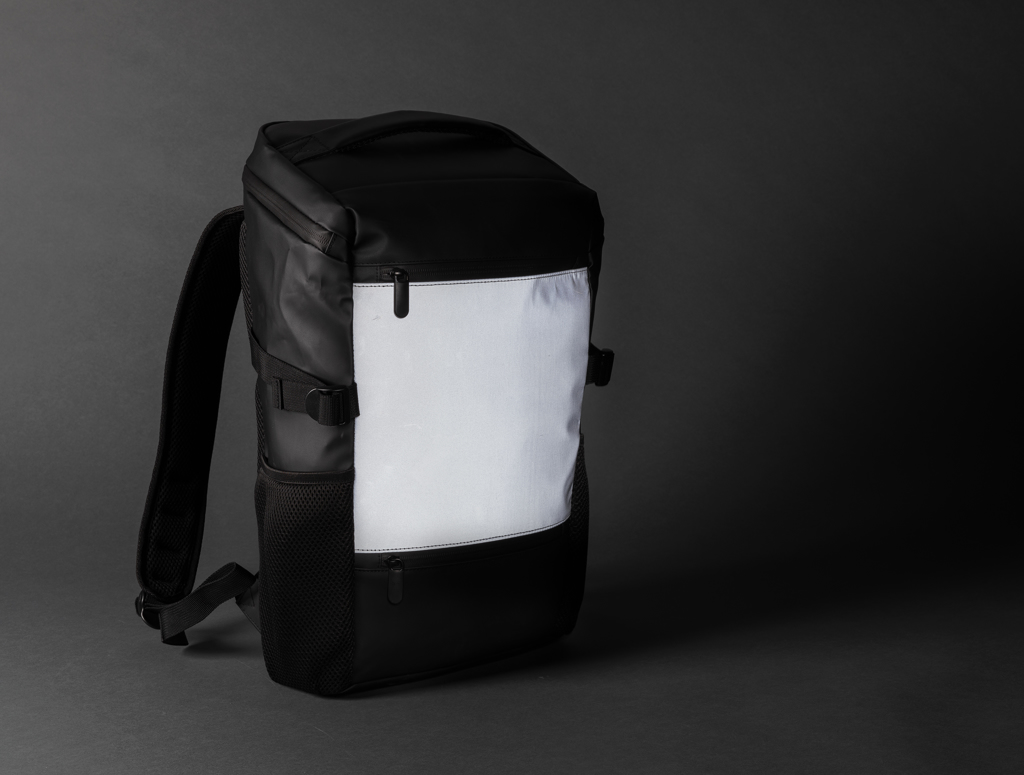 XD Collection Reflektierender Laptop-Rucksack 15,6 Zoll mit Easy-Access-Fach