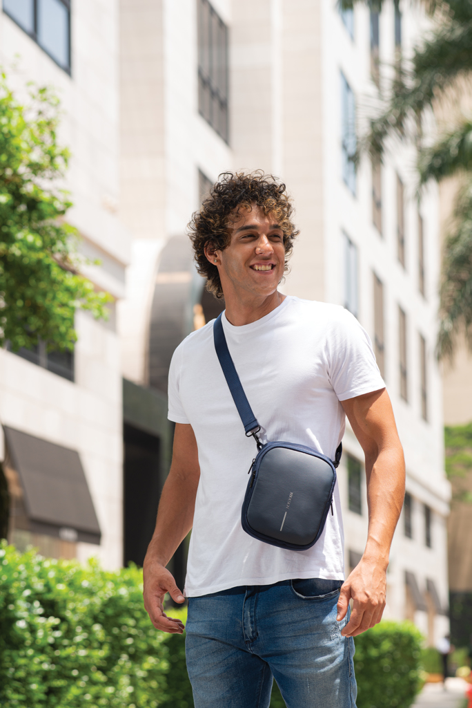 XD Design Boxy Sling Crossbody-Tasche aus recyceltem PET