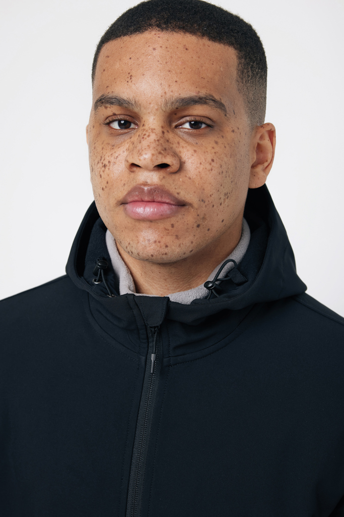 IQONIQ Makalu Herren-Softshelljacke aus 100% recyceltem Material mit Logo-Veredelung