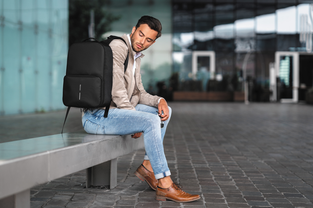 XD Design Flex Gym Bag — 2-in-1 Business-Rucksack und Sporttasche aus rPET, bedruckbar XD Design Flex Gym Bag — 2-in-1 Business-Rucksack und Sporttasche aus rPET, bedruckbar