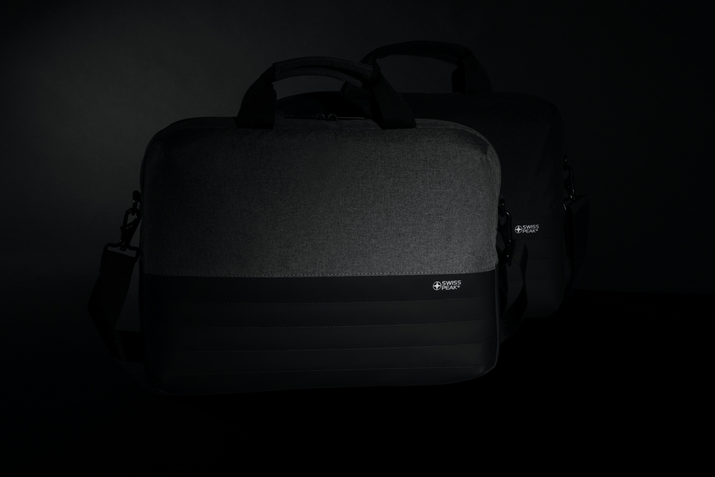 Swiss Peak AWARE RFID 15,6 Zoll Laptoptasche mit Logo bedrucken