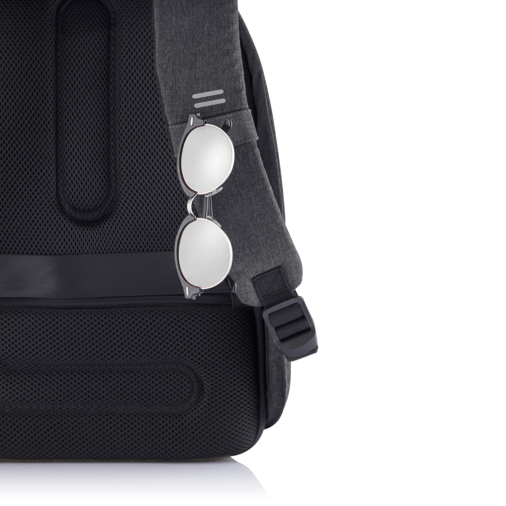 Bobby Hero Small Anti-Diebstahl-Rucksack aus rPET — XD Design, mit Logo veredelbar Bobby Hero Small Anti-Diebstahl-Rucksack aus rPET — XD Design, mit Logo veredelbar
