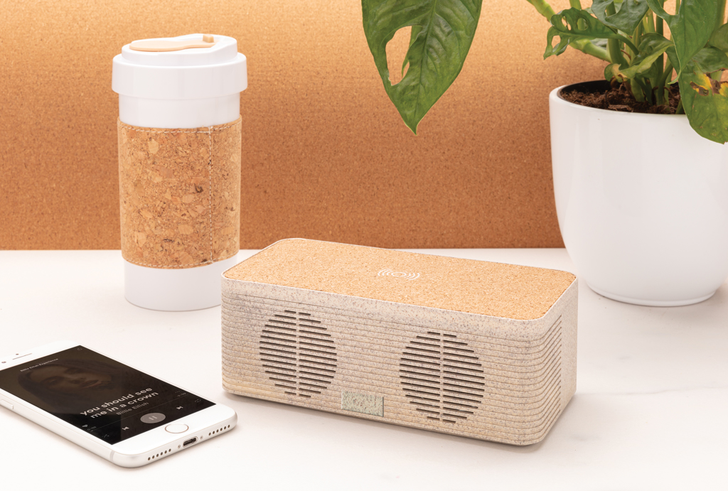 XD Collection Weizenstroh-Lautsprecher mit Qi-Wireless-Charger XD Collection Weizenstroh-Lautsprecher mit Qi-Wireless-Charger