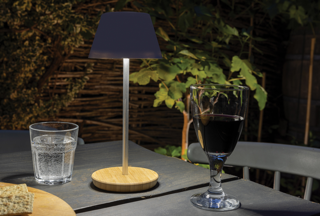 Pure Glow USB-Tischleuchte aus 40% recyceltem ABS und FSC-Bambus, dimmbar Pure Glow USB-Tischleuchte aus 40% recyceltem ABS und FSC-Bambus, dimmbar