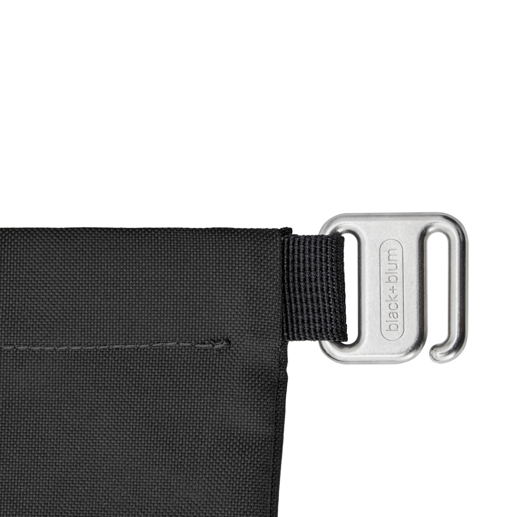 Black+Blum isolierte Lunch- und Kühltasche 6,7 L aus recyceltem PET, bedruckbar im Siebdruck-Transfer Black+Blum isolierte Lunch- und Kühltasche 6,7 L aus recyceltem PET, bedruckbar im Siebdruck-Transfer