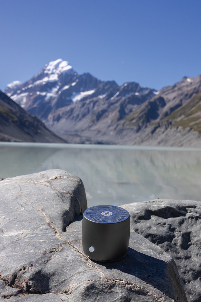 Swiss Peak 3W Bluetooth Lautsprecher aus RCS-recyceltem Aluminium