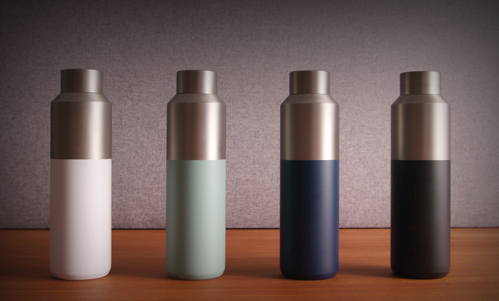 XD Collection Fluid Thermoflasche 600ml aus RCS-recyceltem Stahl mit Logo