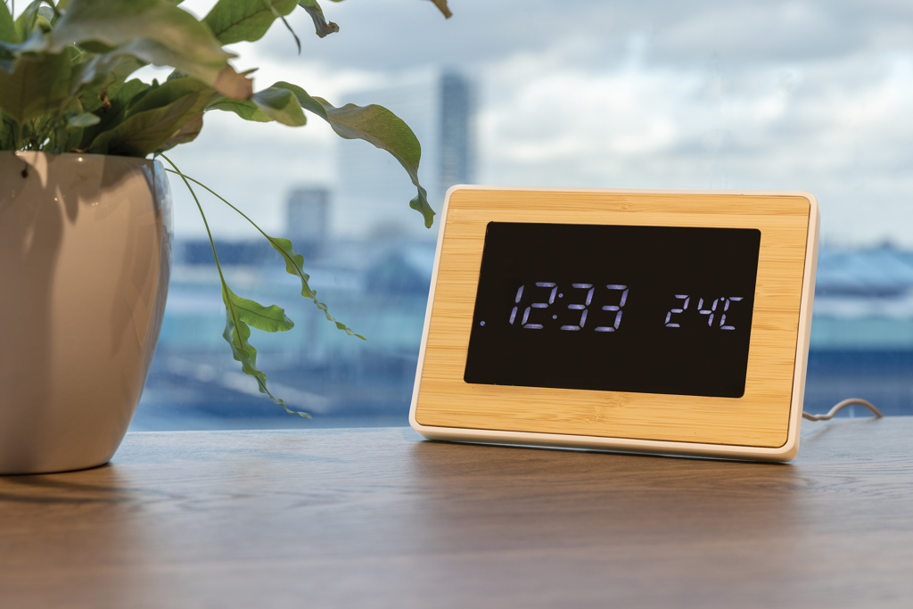 LED-Uhr Utah Bambus Edition - Innovatives Werbegeschenk für Events