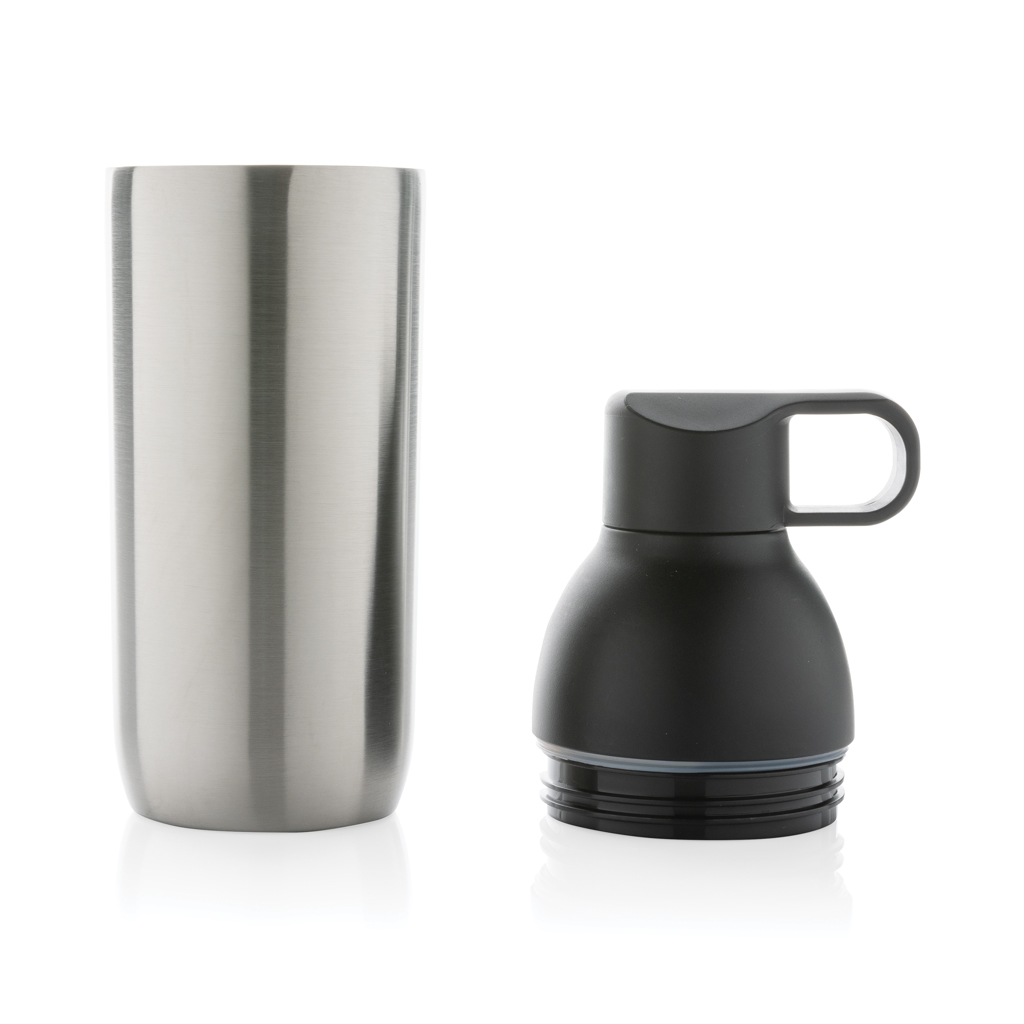 XD Xclusive Flow Vakuumflasche 540 ml aus RCS-recyceltem Edelstahl, bedruckbar