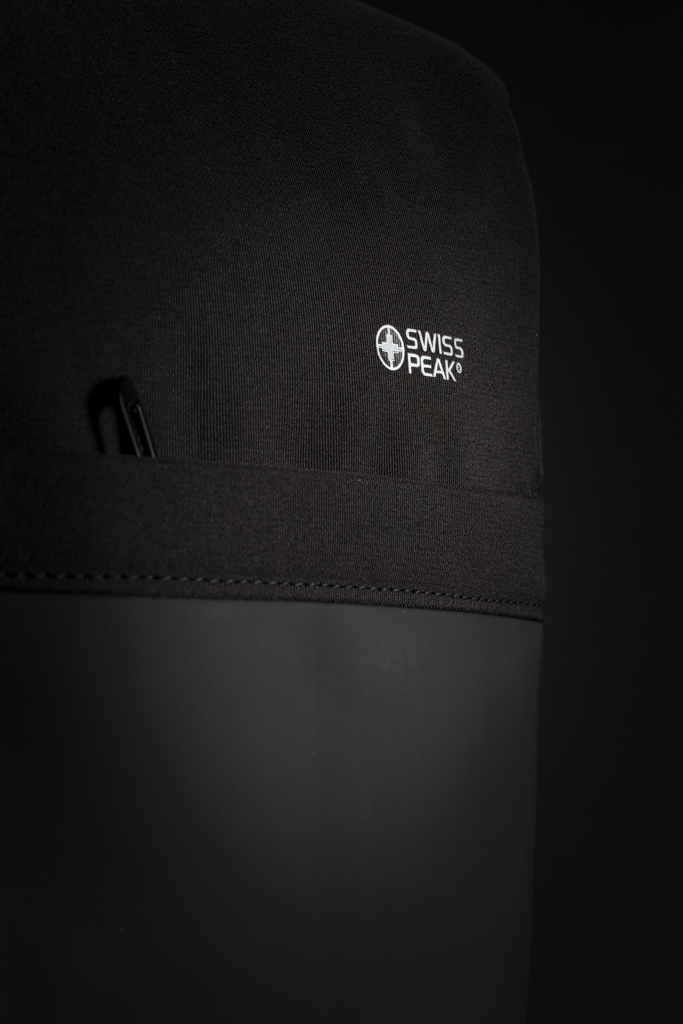 Swiss Peak Anti-Diebstahl Rucksack mit RFID-Schutz und USB-Port