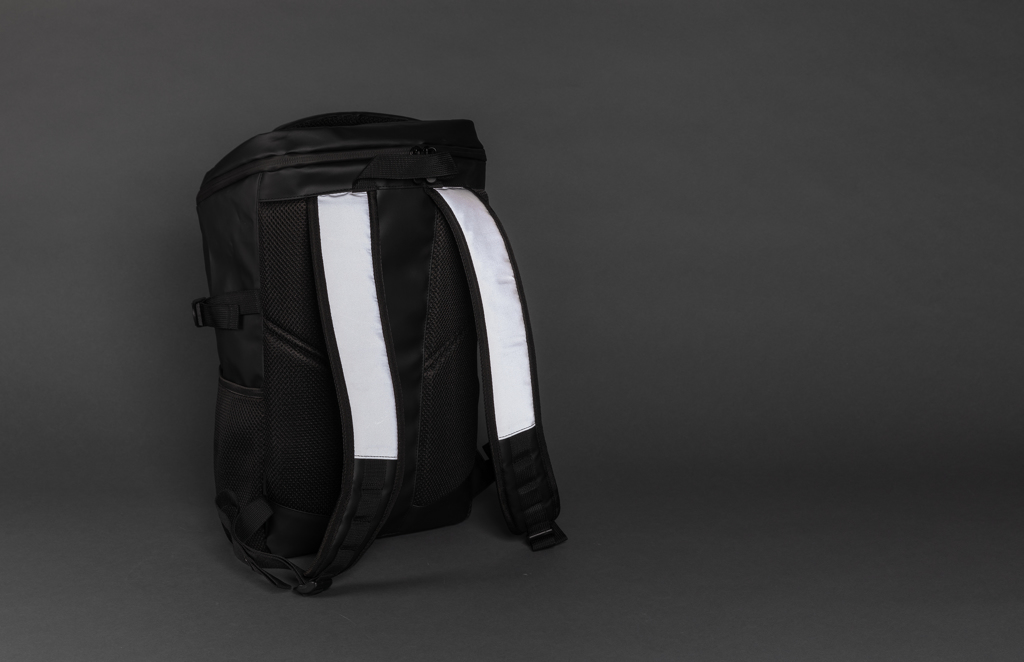 XD Collection Reflektierender Laptop-Rucksack 15,6 Zoll mit Easy-Access-Fach XD Collection Reflektierender Laptop-Rucksack 15,6 Zoll mit Easy-Access-Fach
