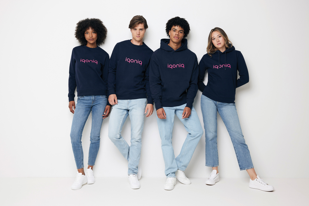 IQONIQ Jasper Hoodie aus Bio- und Recycling-Baumwolle (340 g/m²) zum Besticken oder Bedrucken IQONIQ Jasper Hoodie aus Bio- und Recycling-Baumwolle (340 g/m²) zum Besticken oder Bedrucken