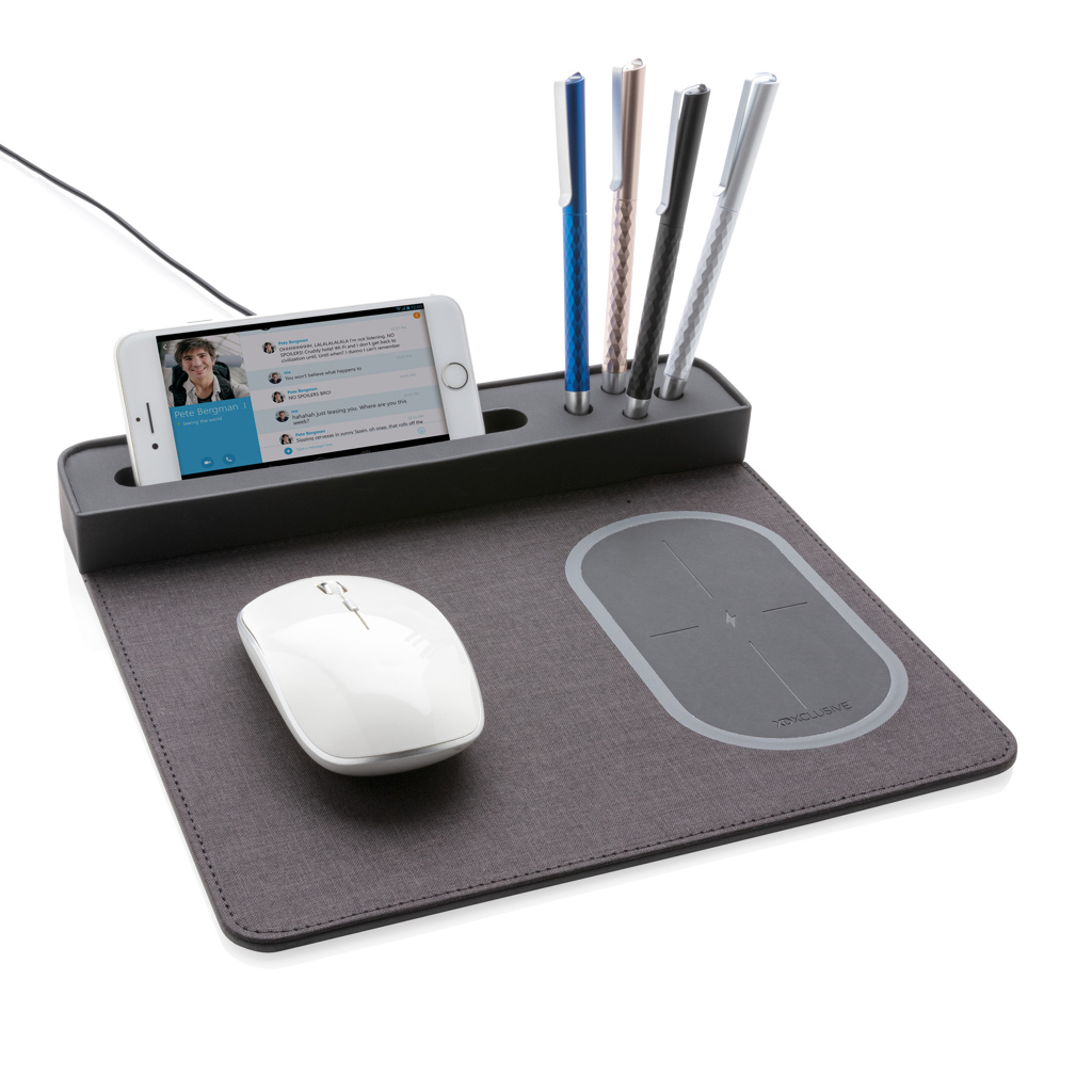 XD Xclusive Air Mousepad mit kabellosem 5W Charger und USB XD Xclusive Air Mousepad mit kabellosem 5W Charger und USB