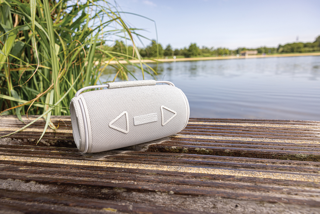 XD Collection Prisma 16W Bluetooth-Lautsprecher IPX4 aus RCS rec. ABS und rPET XD Collection Prisma 16W Bluetooth-Lautsprecher IPX4 aus RCS rec. ABS und rPET
